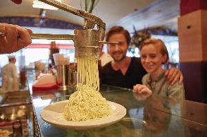 Eiskalte italienische Cuisine: Spaghetti-Eis
